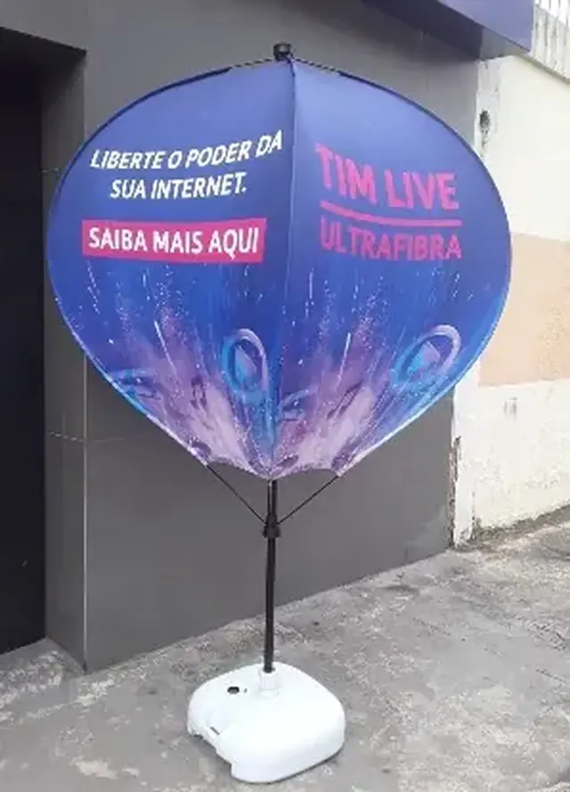 Windbanner FlagMax instalado em cliente, foto 1